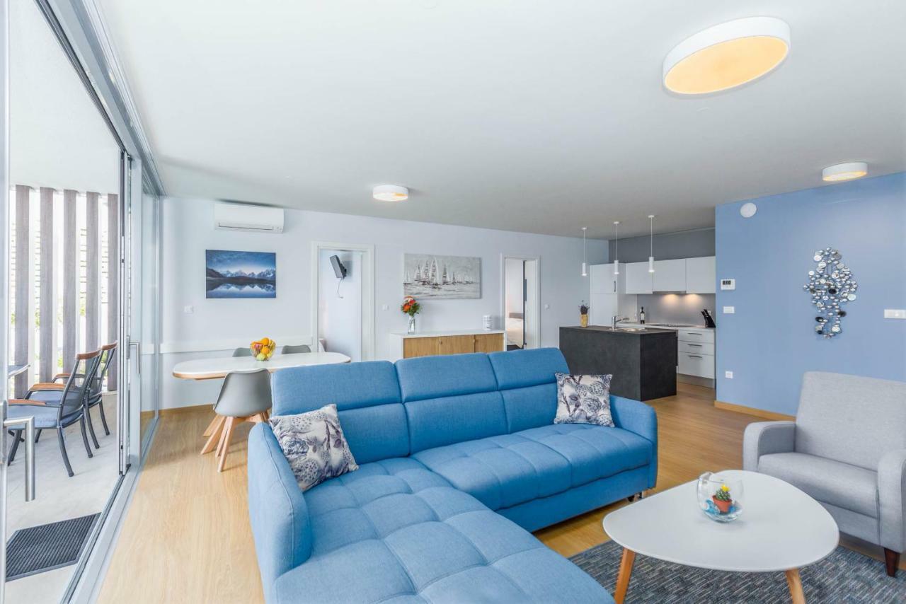 Abalone Apartments Dramalj Extérieur photo