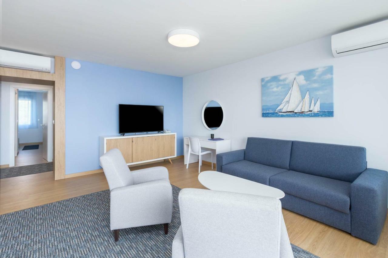 Abalone Apartments Dramalj Extérieur photo
